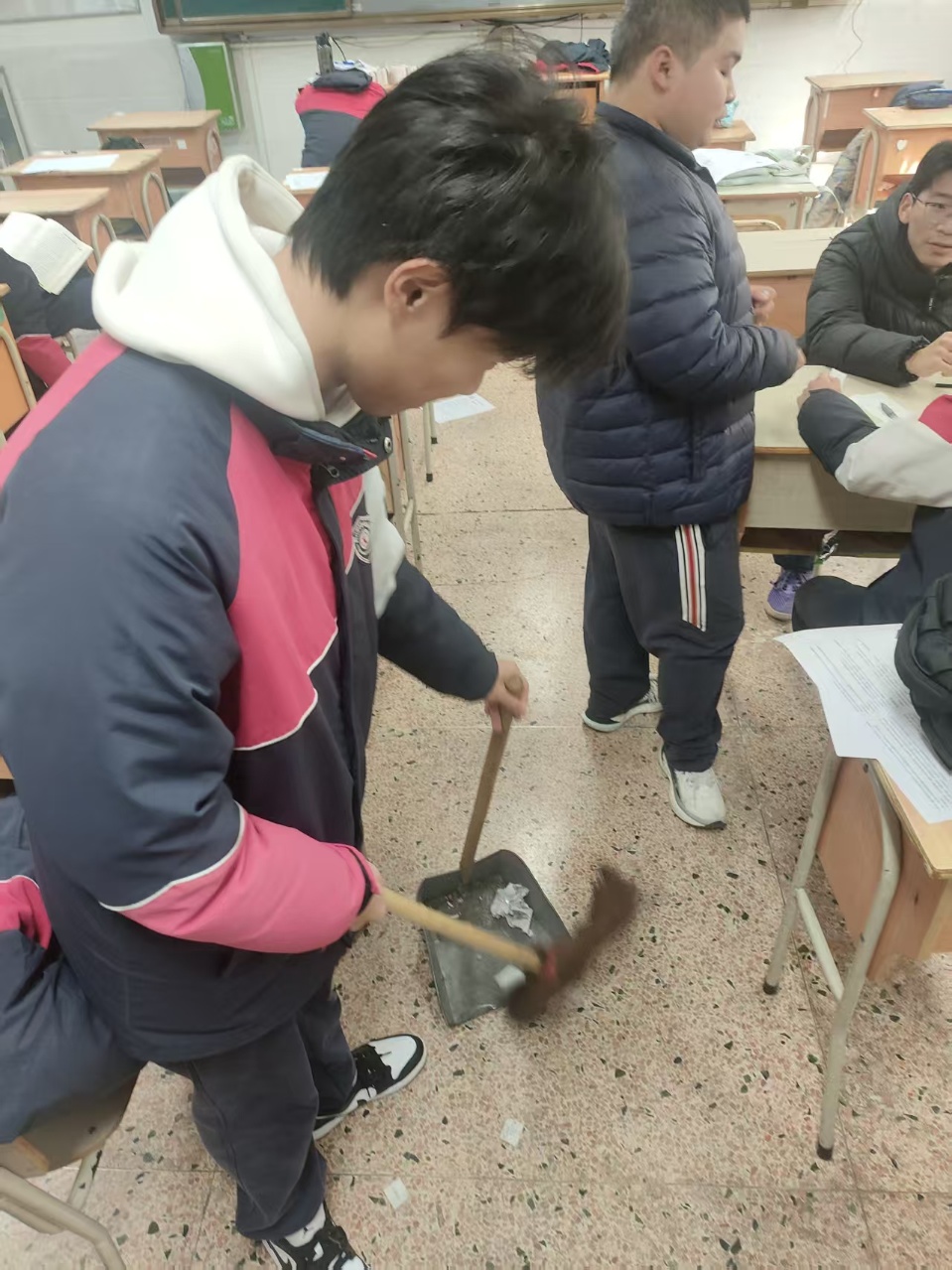 89cb516162144d32adf24080dc2a9494.jpg 89cb516162144d32adf24080dc2a9494.jpg